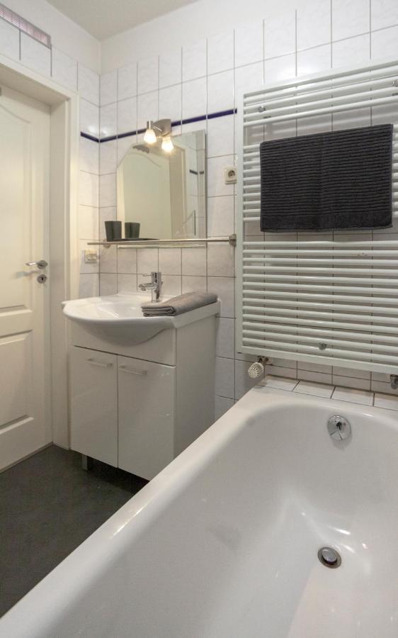 ארפורט Apartment Ferienwohnung Blumenstadt מראה חיצוני תמונה